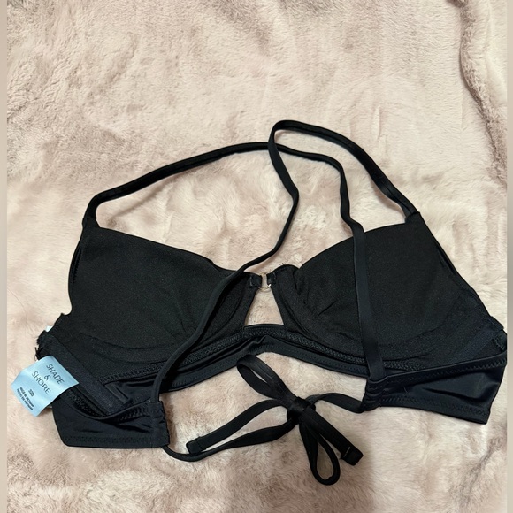 Shade & Shore Black Strappy Bikini Top with Front Hook - Picture 2 of 2